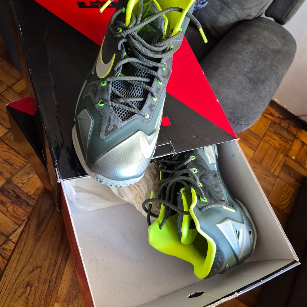 Nike Kids' Green and Gray Athletic Shoes